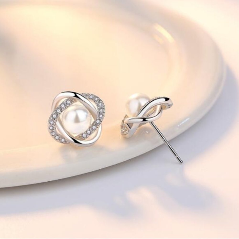 925 Sterling Silver Pearl Diamond Stud Earrings - Picture 2 of 6